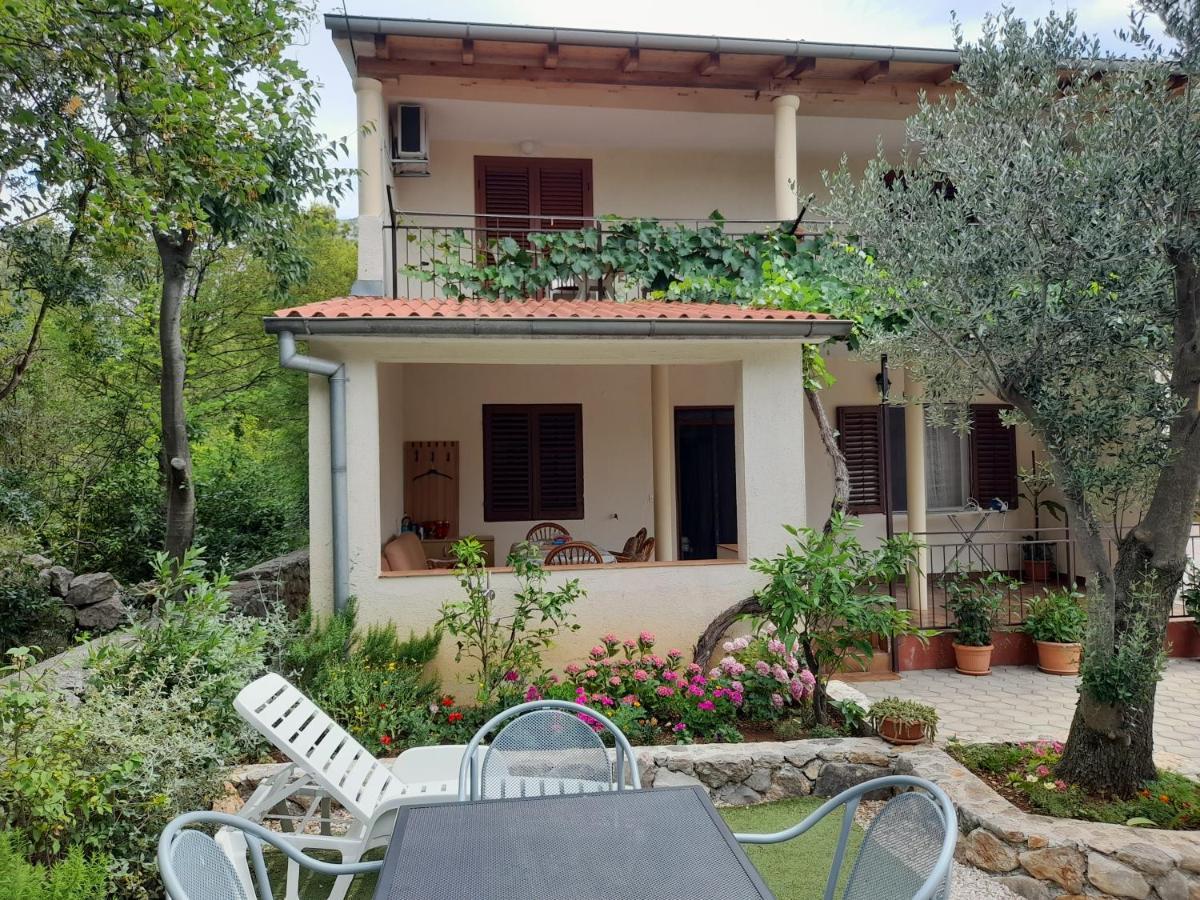 Apartmani Sekana Starigrad Paklenica Exteriér fotografie